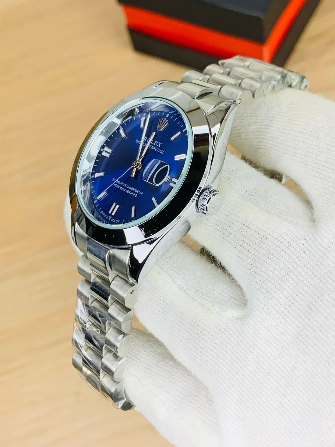 Rolex Silver Blue Stainless Steel Watch – Premium Design